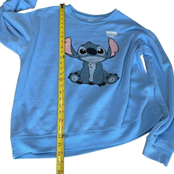 Disney Stitch Embroidered Sweatshirt Fleece Lined XL Blue L/S Whimsical Whimsy - Picture 7 of 7